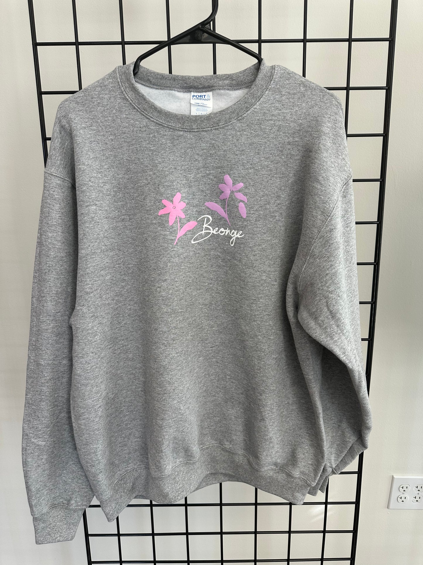 Beonge Crew Neck Sweatshirt